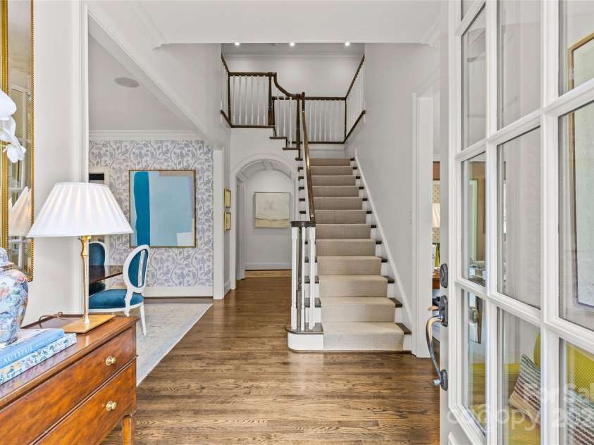 206 Hillside Avenue, Charlotte, NC 28209.  MLS# CAR4266183, YatesRealty ID 17976. 