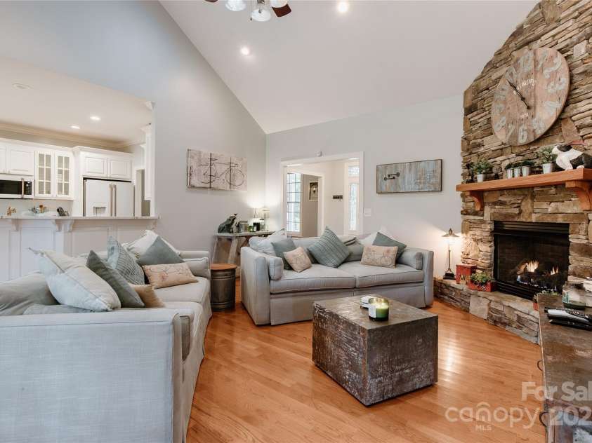 110 Mandy Lane, Tryon, NC 28782.  MLS# CAR4240975, YatesRealty ID 17977. 