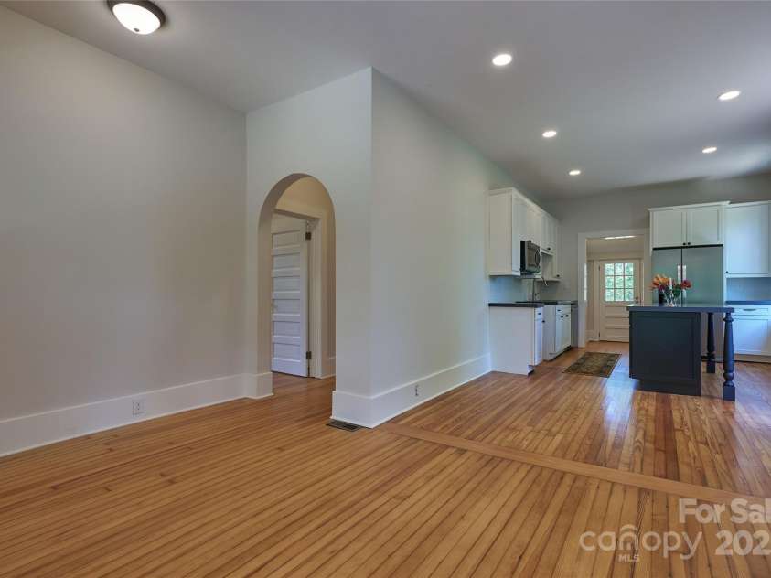 143 Broadway Avenue, Tryon, NC 28782.  MLS# CAR4261139, YatesRealty ID 17978. 