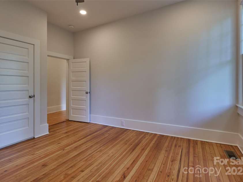 143 Broadway Avenue, Tryon, NC 28782.  MLS# CAR4261139, YatesRealty ID 17978. 