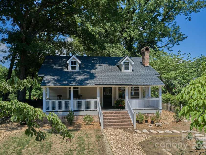 143 Broadway Avenue, Tryon, NC 28782.  MLS# CAR4261139, YatesRealty ID 17978. 