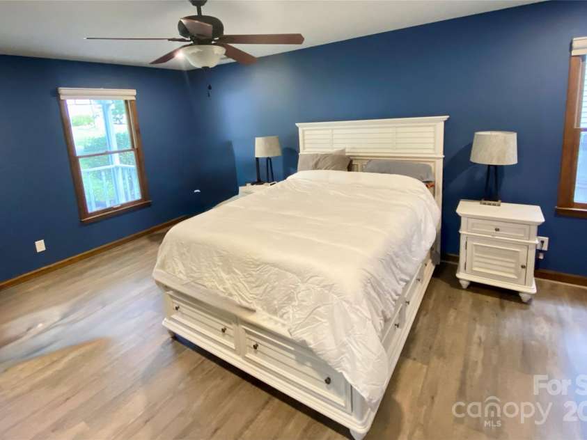 8742 Rittenhouse Circle, Charlotte, NC 28270.  MLS# CAR4263529, YatesRealty ID 17979. 