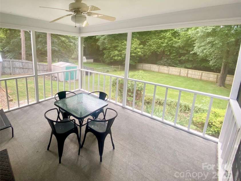 8742 Rittenhouse Circle, Charlotte, NC 28270.  MLS# CAR4263529, YatesRealty ID 17979. 