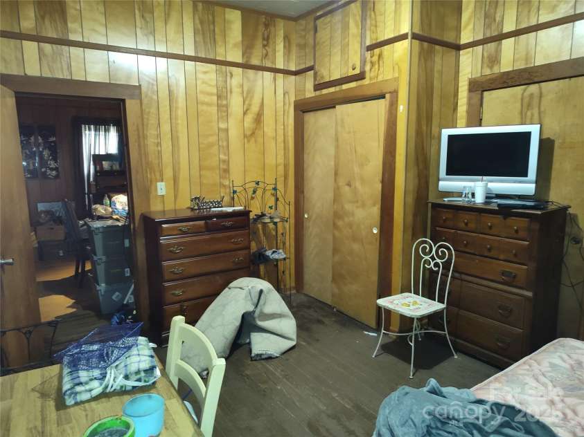 24 Pearl Street, Granite Falls, NC 28630.  MLS# CAR4258026, YatesRealty ID 17981. 