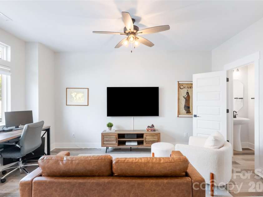 223 Bruns Avenue, Charlotte, NC 28208.  MLS# CAR4361920, YatesRealty ID 17983. 