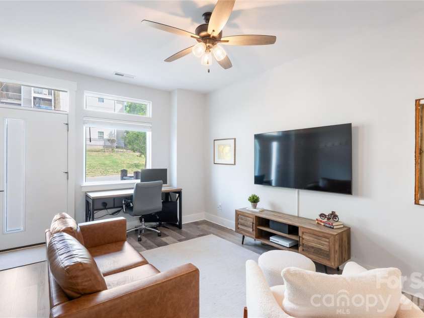 223 Bruns Avenue, Charlotte, NC 28208.  MLS# CAR4361920, YatesRealty ID 17983. 