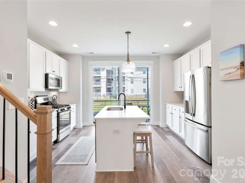 223 Bruns Avenue, Charlotte, NC 28208.  MLS# CAR4361920, YatesRealty ID 17983. 