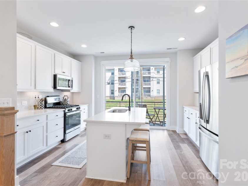 223 Bruns Avenue, Charlotte, NC 28208.  MLS# CAR4361920, YatesRealty ID 17983. 