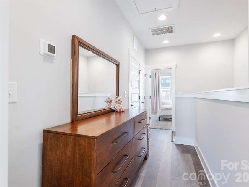 223 Bruns Avenue, Charlotte, NC 28208.  MLS# CAR4361920, YatesRealty ID 17983. 
