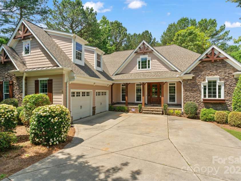 104 Whiterock Drive, Mount Holly, NC 28120.  MLS# CAR4255846, YatesRealty ID 17986. 