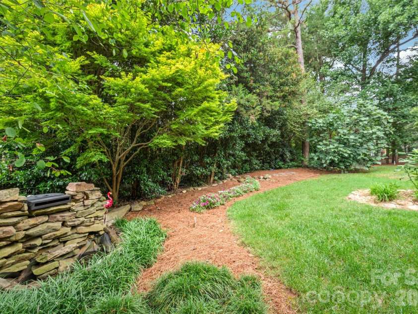 8600 Brownes Pond Lane, Charlotte, NC 28277.  MLS# CAR4372694, YatesRealty ID 17986. 
