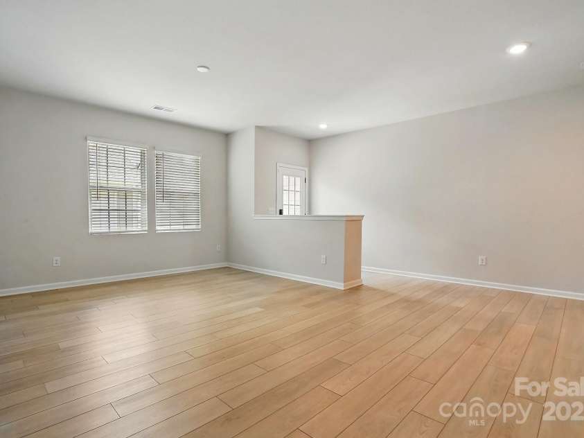 939 Cobbled Way, Fort Mill, SC 29715.  MLS# CAR4186055, YatesRealty ID 17987. 