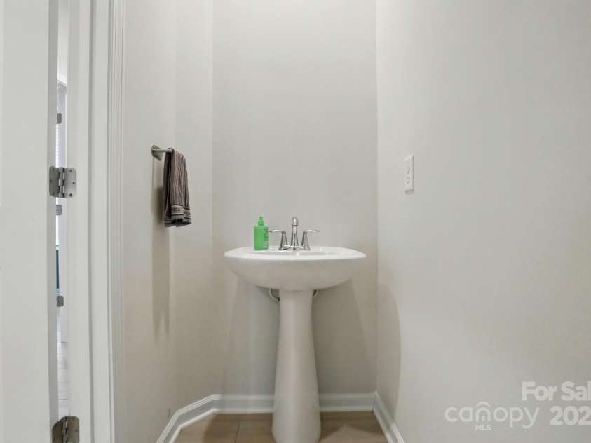 939 Cobbled Way, Fort Mill, SC 29715.  MLS# CAR4186055, YatesRealty ID 17987. 