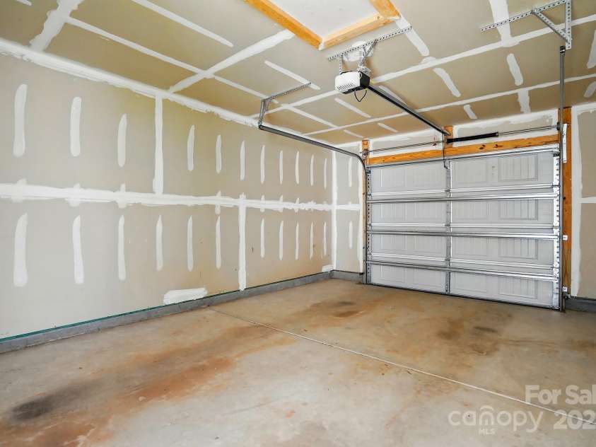 939 Cobbled Way, Fort Mill, SC 29715.  MLS# CAR4186055, YatesRealty ID 17987. 