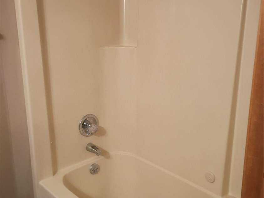 5427 Christopher Road, Iron Station, NC 28080.  MLS# CAR4367845, YatesRealty ID 17988. Primary Bathroom