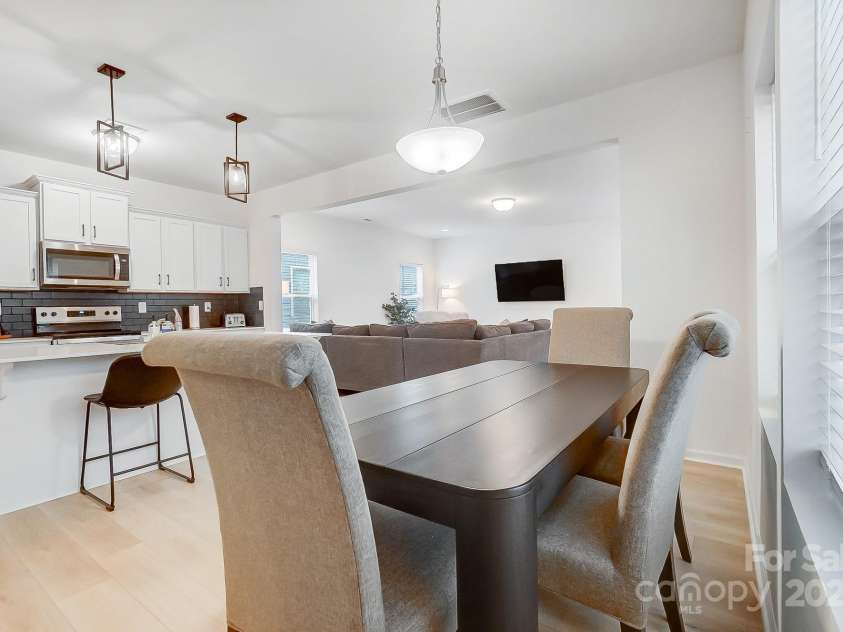 693 Candela Court, York, SC 29745.  MLS# CAR4311940, YatesRealty ID 17989. 