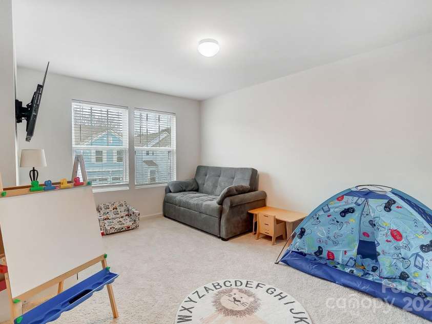 693 Candela Court, York, SC 29745.  MLS# CAR4311940, YatesRealty ID 17989. 