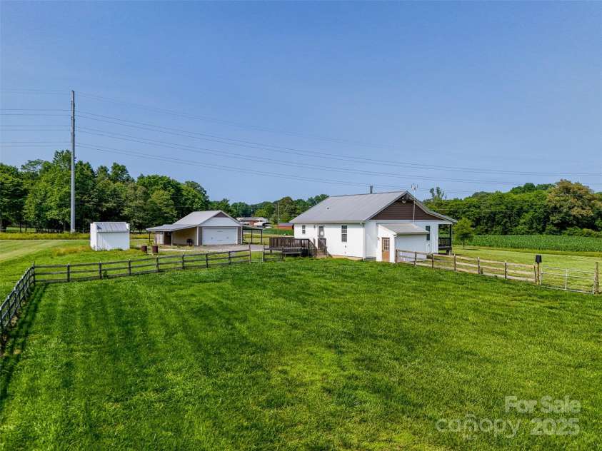 1640 Bear Poplar Road, Cleveland, NC 27013.  MLS# CAR4268448, YatesRealty ID 17991. 