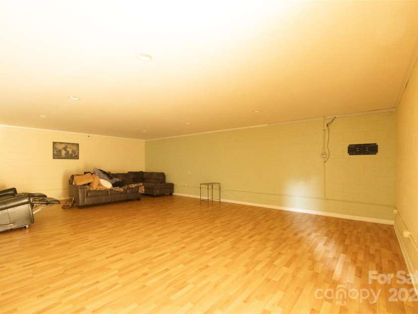 1640 Bear Poplar Road, Cleveland, NC 27013.  MLS# CAR4268448, YatesRealty ID 17991. 