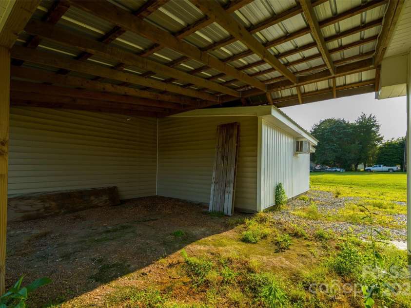 1640 Bear Poplar Road, Cleveland, NC 27013.  MLS# CAR4268448, YatesRealty ID 17991. 