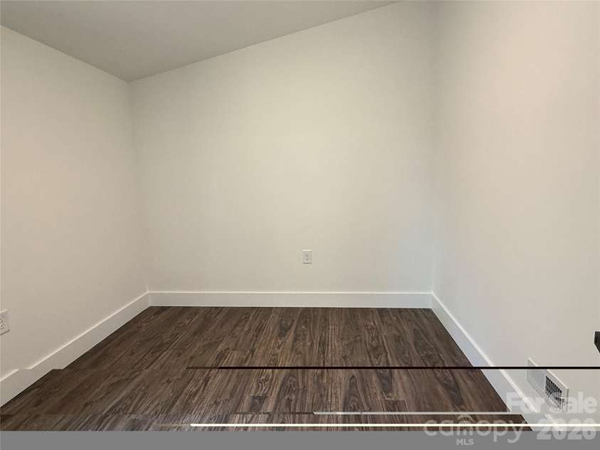 4330 Colebrook Road, Charlotte, NC 28215.  MLS# CAR4362704, YatesRealty ID 17991. 