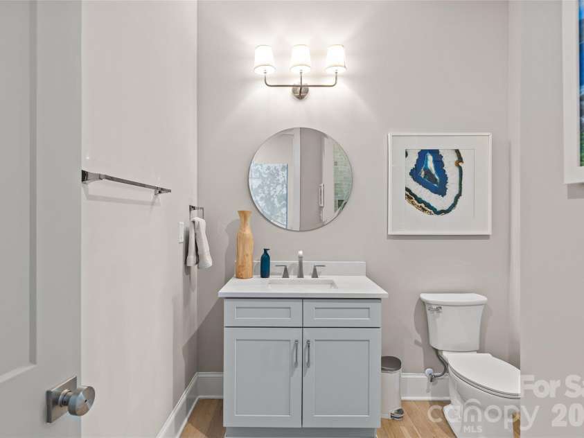 3505 Oakwood Avenue, Charlotte, NC 28205.  MLS# CAR4369785, YatesRealty ID 17992. 