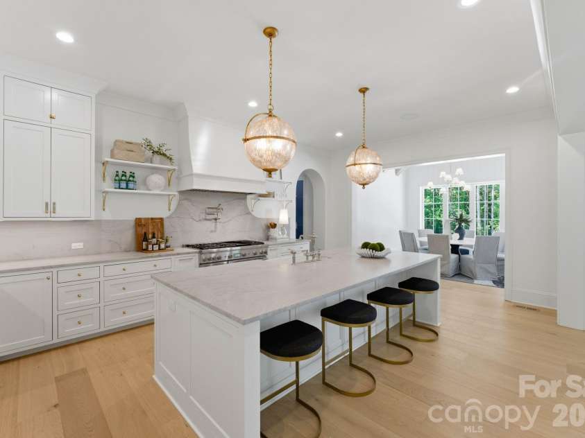 3035 Maple Way Drive, Davidson, NC 28036.  MLS# CAR4368514, YatesRealty ID 17993. 