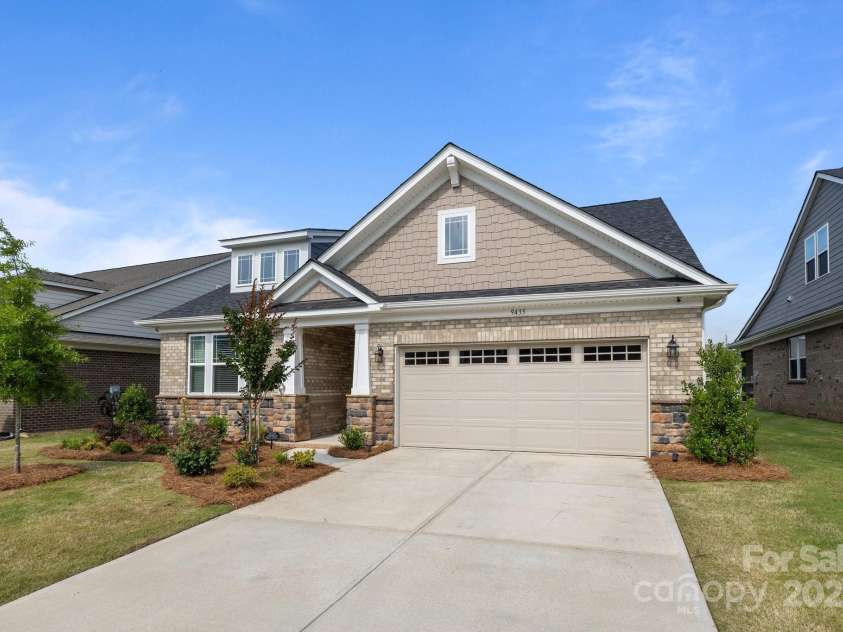 9435 Liberty Hill Drive, Mint Hill, NC 28227.  MLS# CAR4268024, YatesRealty ID 17993. 