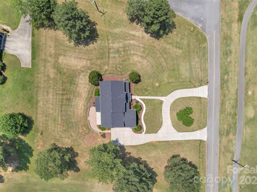 3068 River Road, Shelby, NC 28152.  MLS# CAR4264060, YatesRealty ID 17994. 