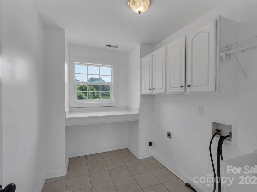 3068 River Road, Shelby, NC 28152.  MLS# CAR4264060, YatesRealty ID 17994. 