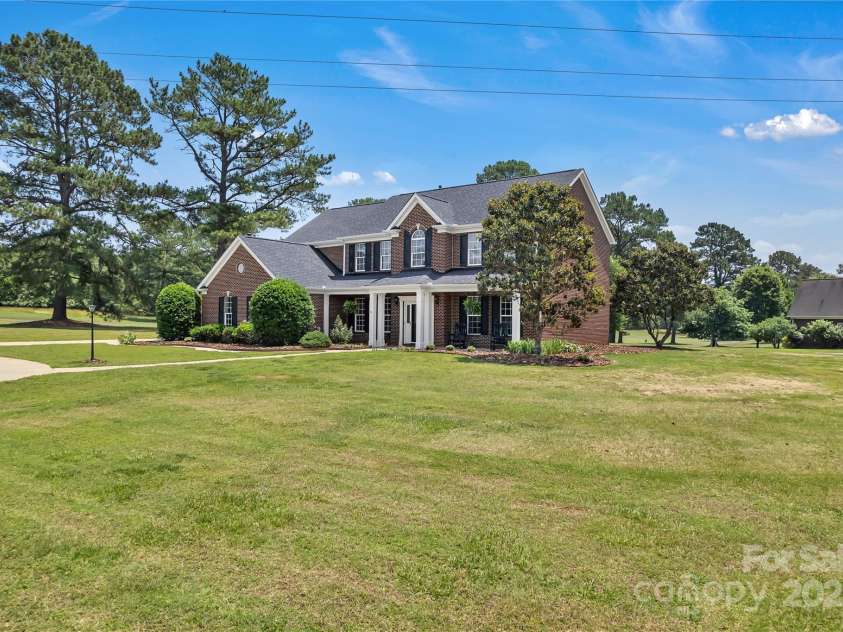3068 River Road, Shelby, NC 28152.  MLS# CAR4264060, YatesRealty ID 17994. 