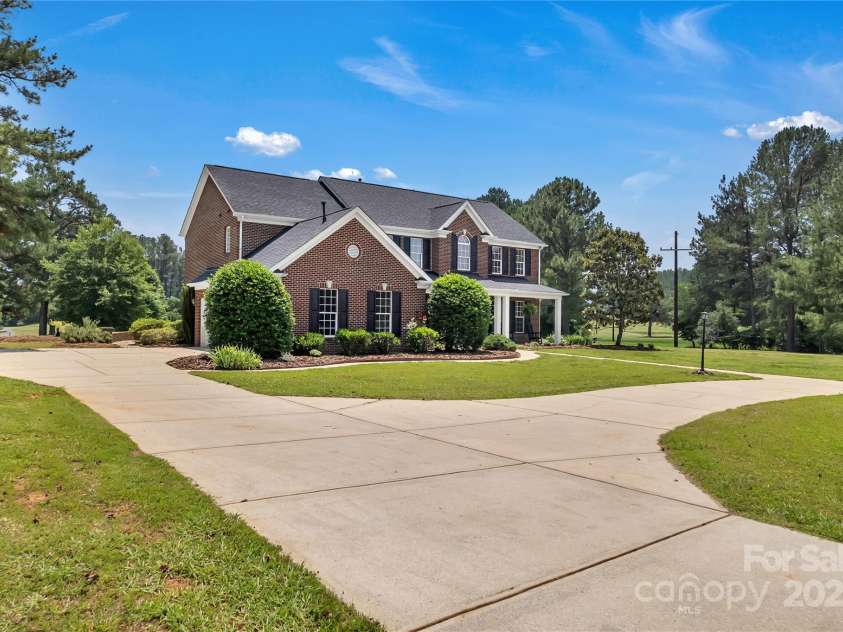 3068 River Road, Shelby, NC 28152.  MLS# CAR4264060, YatesRealty ID 17994. 
