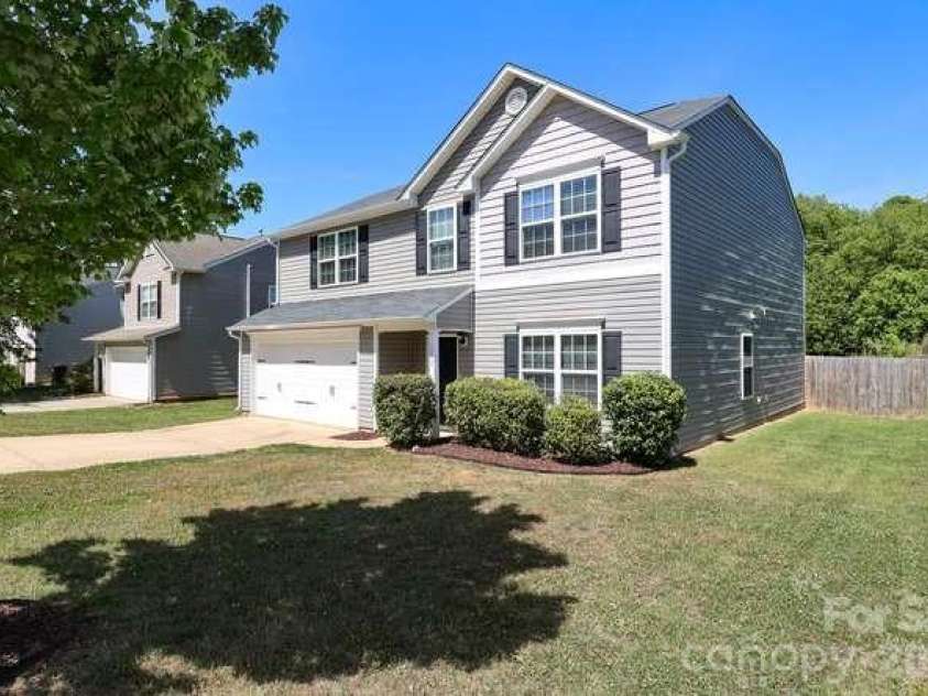 1212 Catawba Run, Lowell, NC 28098.  MLS# CAR4376003, YatesRealty ID 17996. 