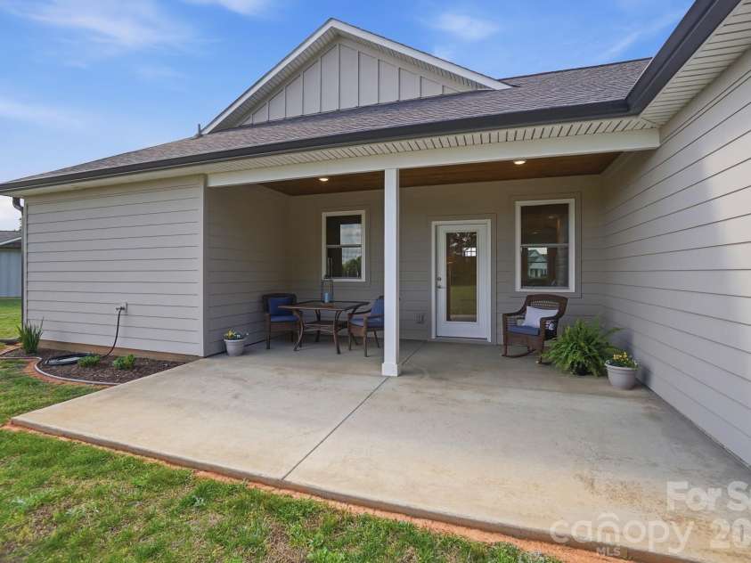 27636 Taylor Lane, Albemarle, NC 28001.  MLS# CAR4369303, YatesRealty ID 17997. 