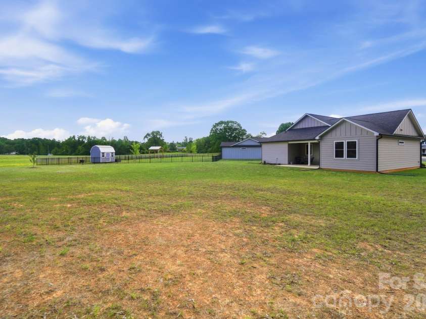 27636 Taylor Lane, Albemarle, NC 28001.  MLS# CAR4369303, YatesRealty ID 17997. 
