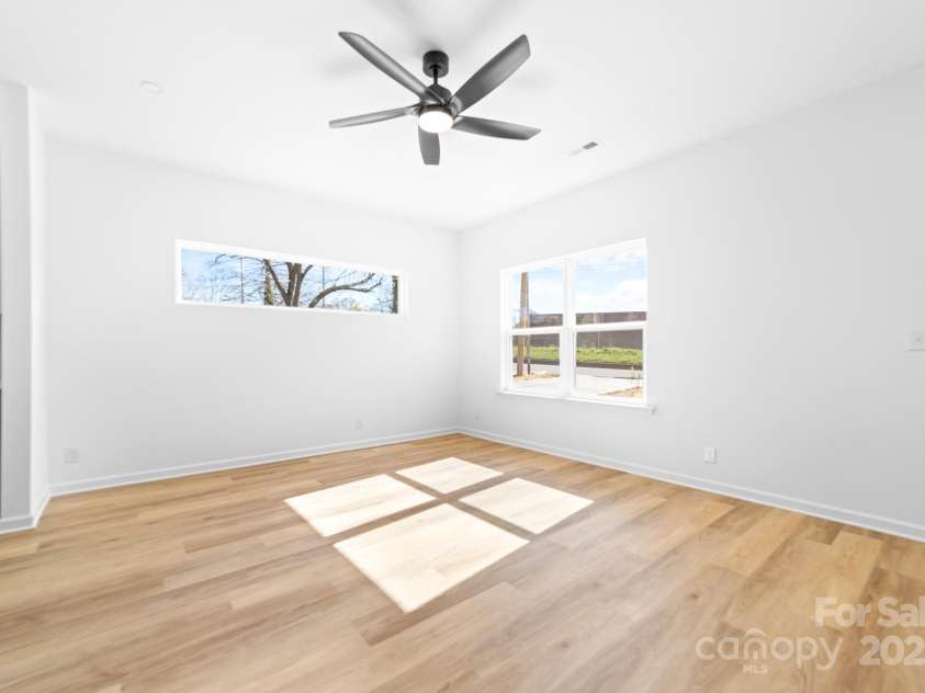 613 Buffalo Street, Shelby, NC 28150.  MLS# CAR4207882, YatesRealty ID 17998. 