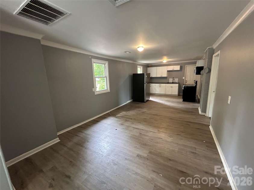 707 Wilson Street, Kannapolis, NC 28083.  MLS# CAR4366419, YatesRealty ID 17998. 