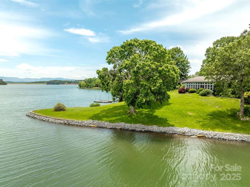 6345 Shore Drive, Nebo, NC 28761.  MLS# CAR4261495, YatesRealty ID 17999. Over 400 feet of shoreline