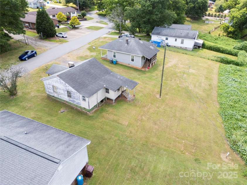 206 13th Street, Belmont, NC 28012.  MLS# CAR4257702, YatesRealty ID 18. 