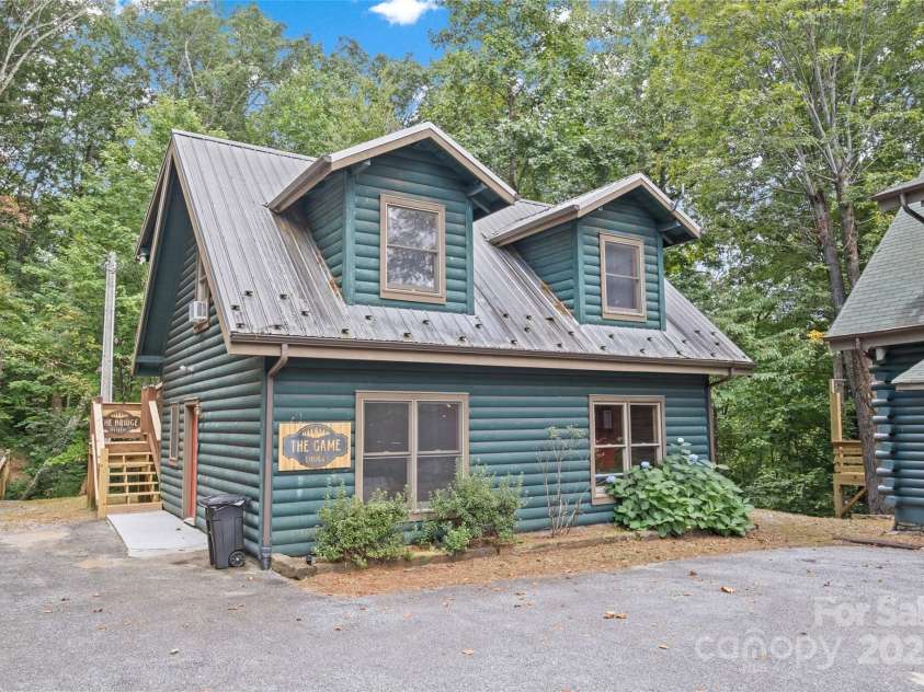 214&212 McKenzie Way, Old Fort, NC 28762.  MLS# CAR4266940, YatesRealty ID 180. 2nd Cabin