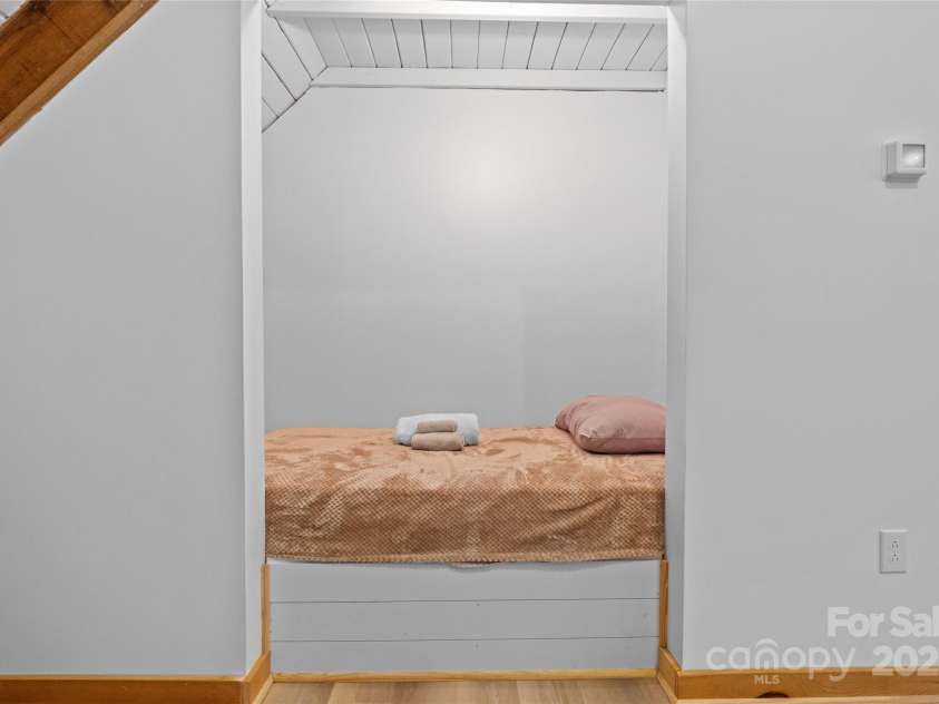 214&212 McKenzie Way, Old Fort, NC 28762.  MLS# CAR4266940, YatesRealty ID 180. Main Cabin