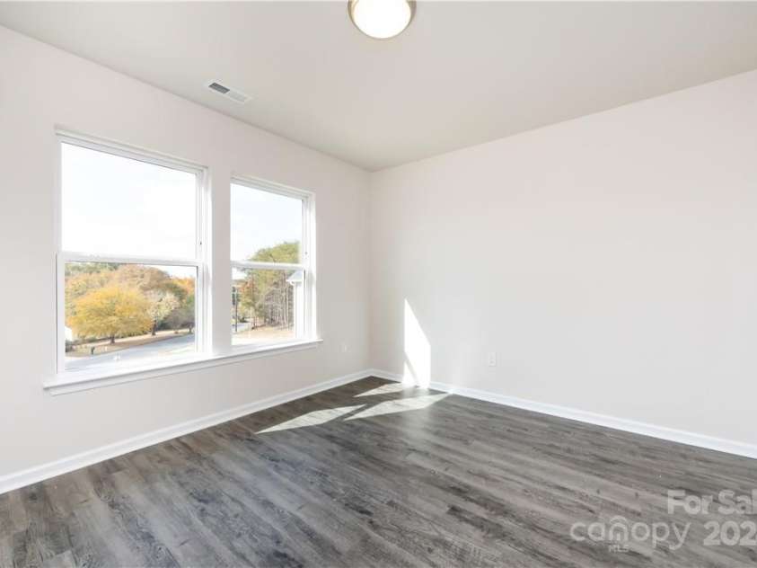 812 Hardin Street, Lancaster, SC 29720.  MLS# CAR4172733, YatesRealty ID 180. 