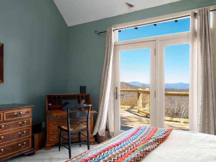 481 Overlook Drive, Mars Hill, NC 28754.  MLS# CAR4313425, YatesRealty ID 1800. 