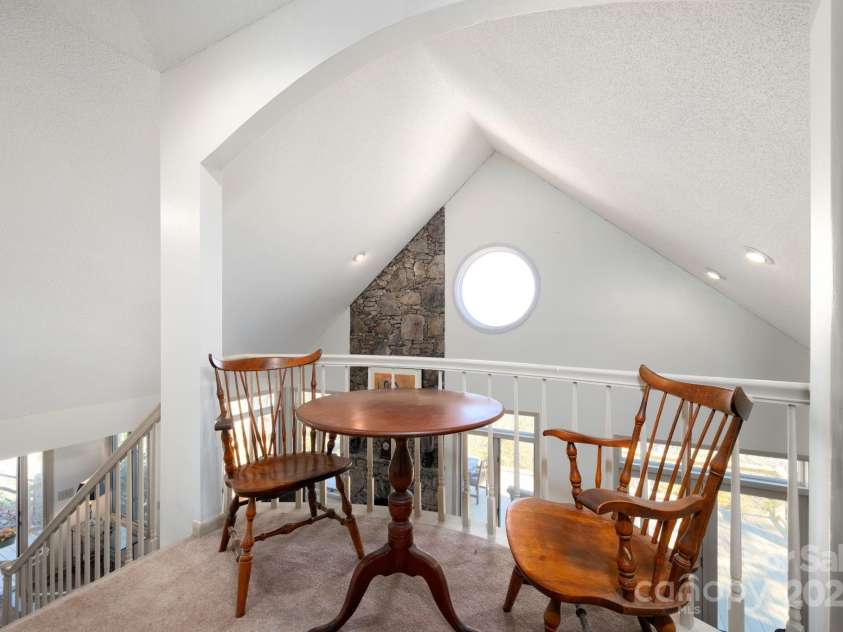 481 Overlook Drive, Mars Hill, NC 28754.  MLS# CAR4313425, YatesRealty ID 1800. 