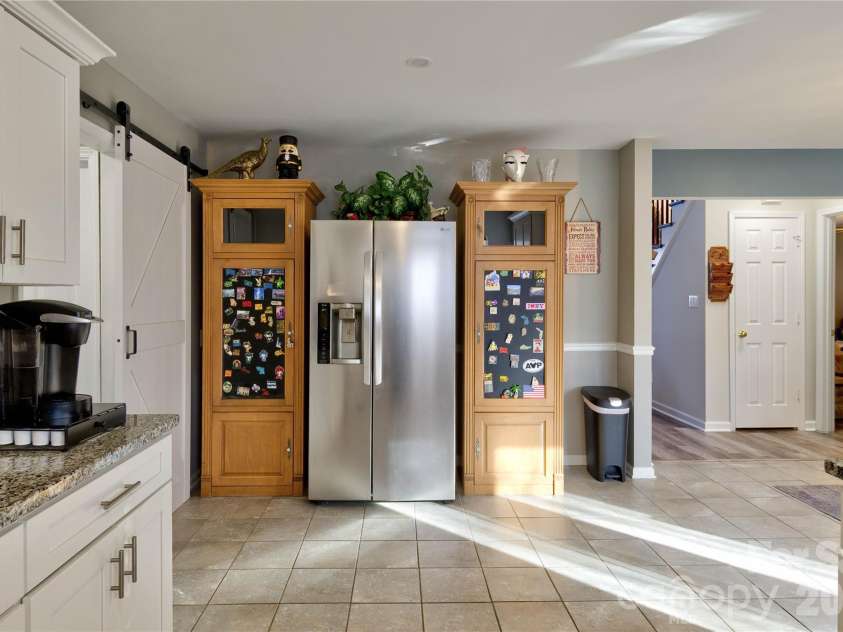 518 Lisa Carol Drive, Mooresville, NC 28115.  MLS# CAR4347357, YatesRealty ID 18000. 