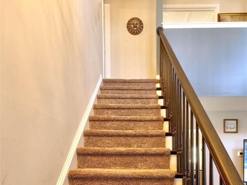 518 Lisa Carol Drive, Mooresville, NC 28115.  MLS# CAR4347357, YatesRealty ID 18000. 