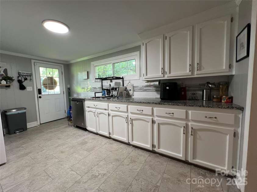 340 Cherry Mountain Street, Forest City, NC 28043.  MLS# CAR4268552, YatesRealty ID 18001. 