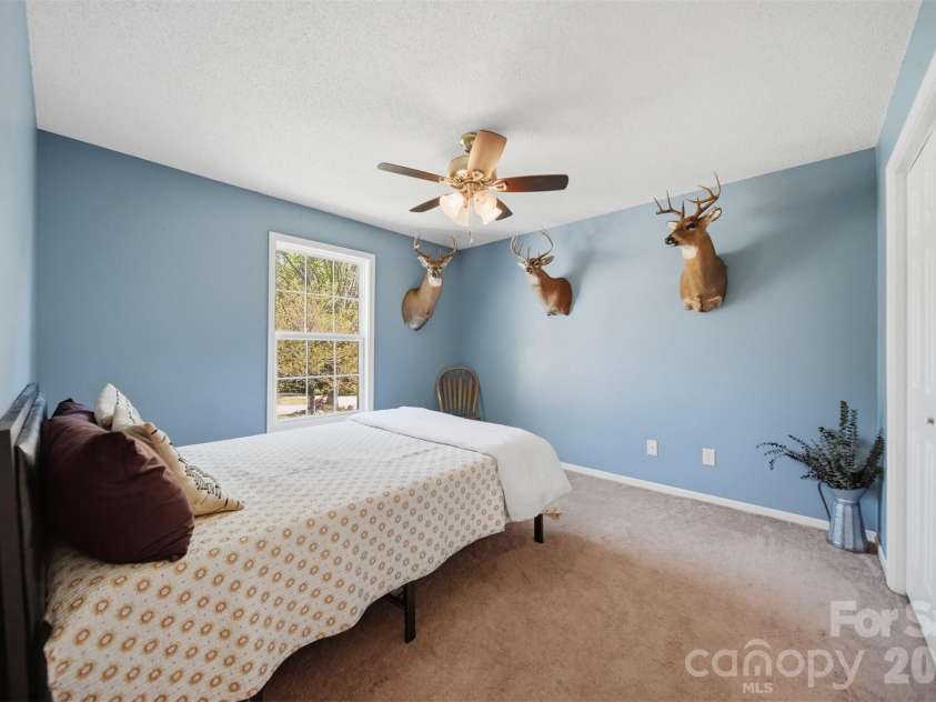 5175 Landing View Drive, Granite Falls, NC 28630.  MLS# CAR4369215, YatesRealty ID 18002. 