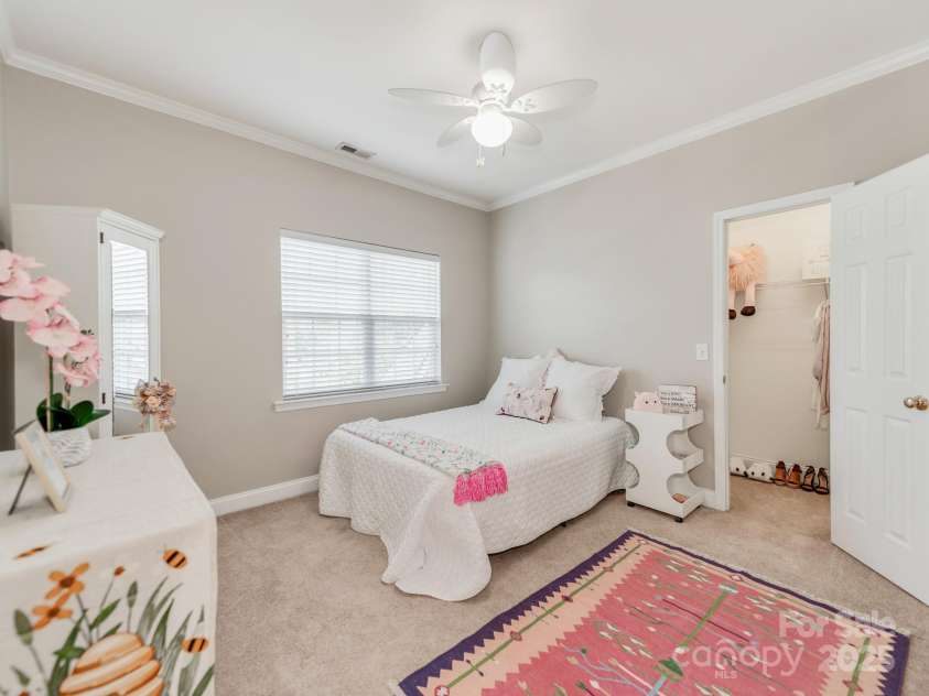 537 Montgrove Place, Concord, NC 28027.  MLS# CAR4266019, YatesRealty ID 18003. Large upper bedroom 2