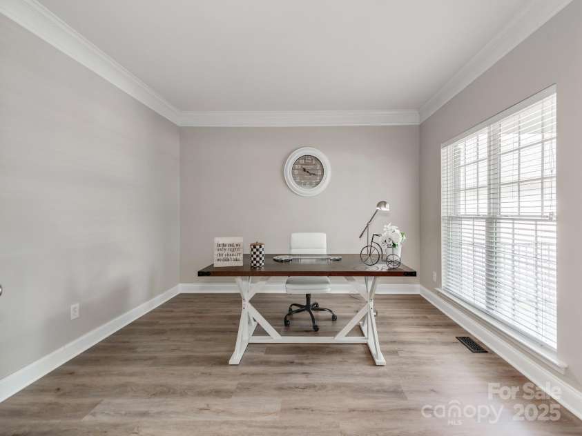 537 Montgrove Place, Concord, NC 28027.  MLS# CAR4266019, YatesRealty ID 18003. Office off entry